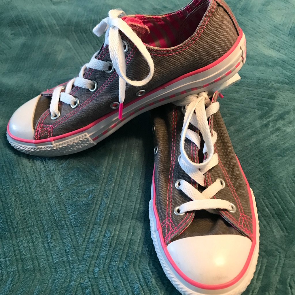 Girls Chucks